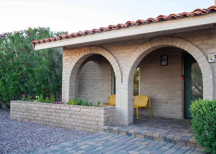 Hacienda Riad: Free Pool Heat, Hot Tub, Views