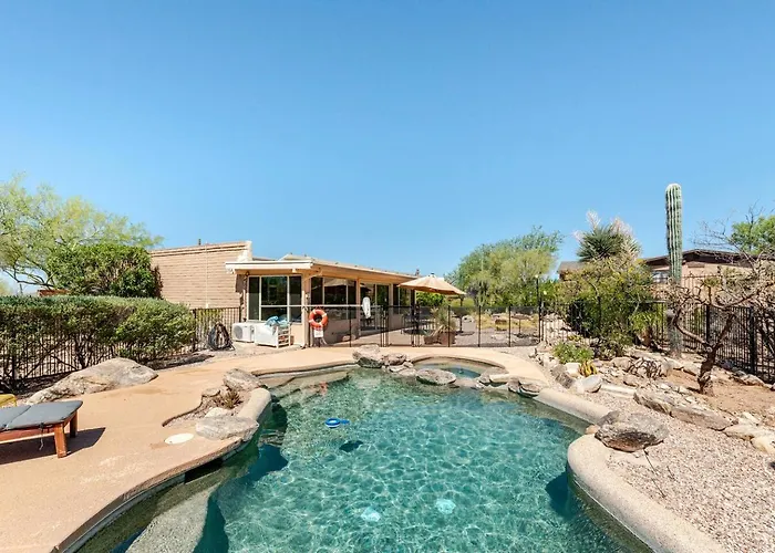 Holiday home Hacienda Riad: Free Pool Heat, Hot Tub, Views Tucson