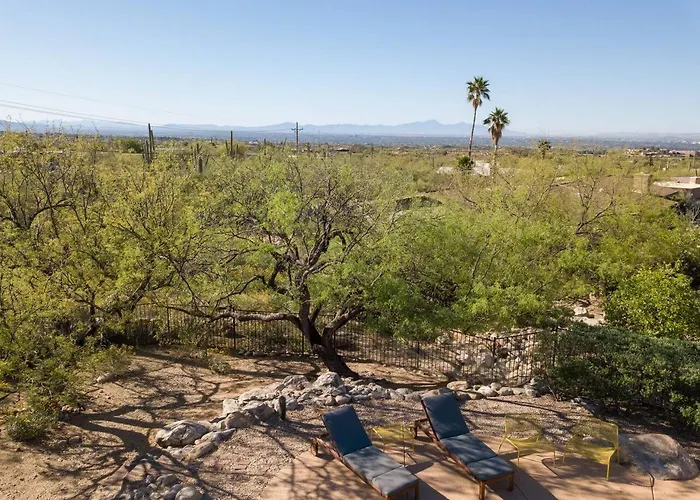 Hacienda Riad: Free Pool Heat, Hot Tub, Views *